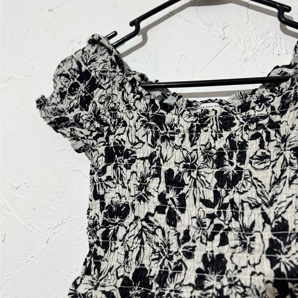 American Eagle Dress Size XS Black Ivory Floral Off Shoulder Smocked Cotton - Picture 4 of 11